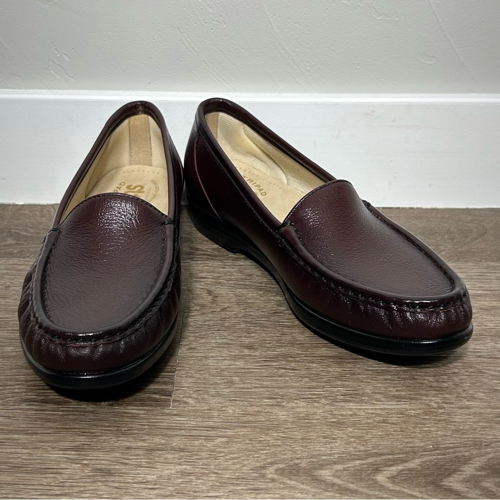 SAS Antique Wine Simplify Slip on Loafer with Box NEW